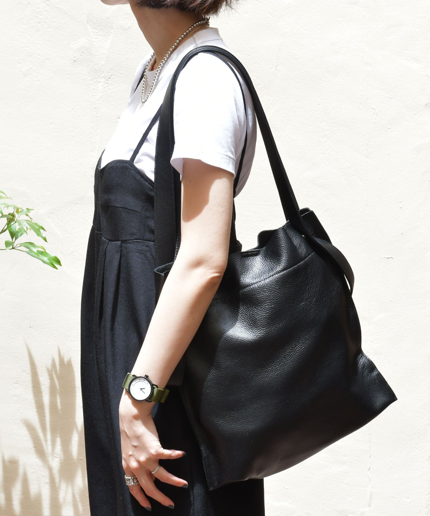 バッグ レザー2WAYハンドルトート アイボリー – レイジースーザン