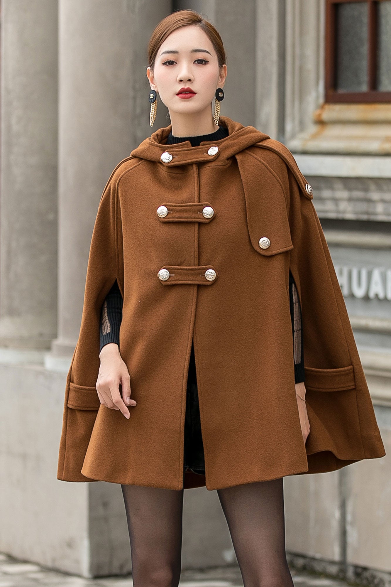 Handmade Brown Wool Cape Coat – Hooded Winter | Xiaolizi