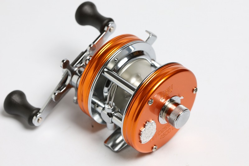 アブガルシア アンバサダー 4500 C サンセットオレンジ 未使用並み