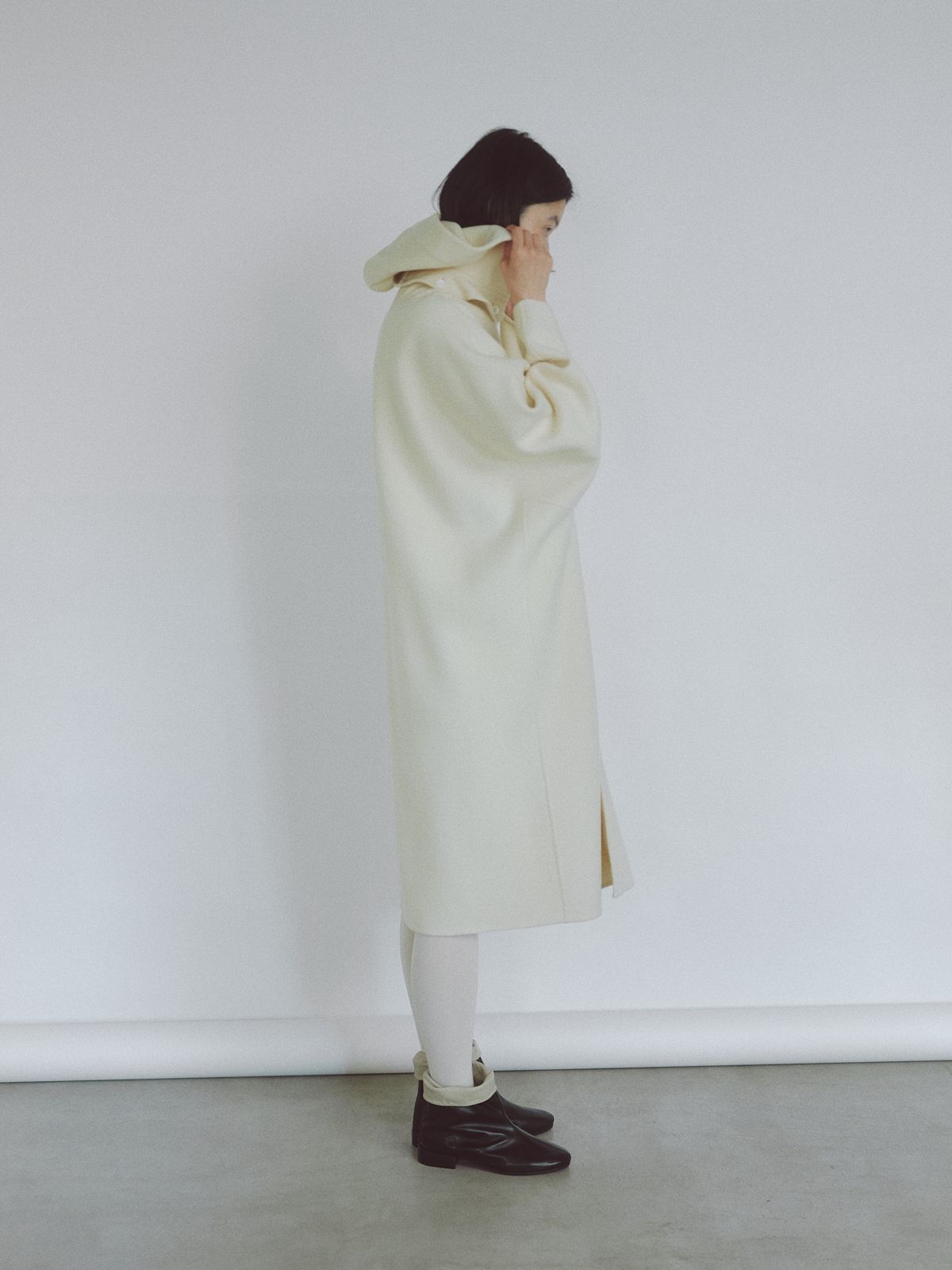 TENNE HANDCRAFTED MODERN