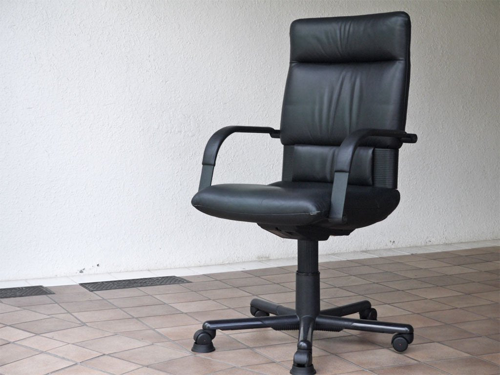 ヴィトラ vitra. フィグラ Figura デスクチェア ハイバックチェア