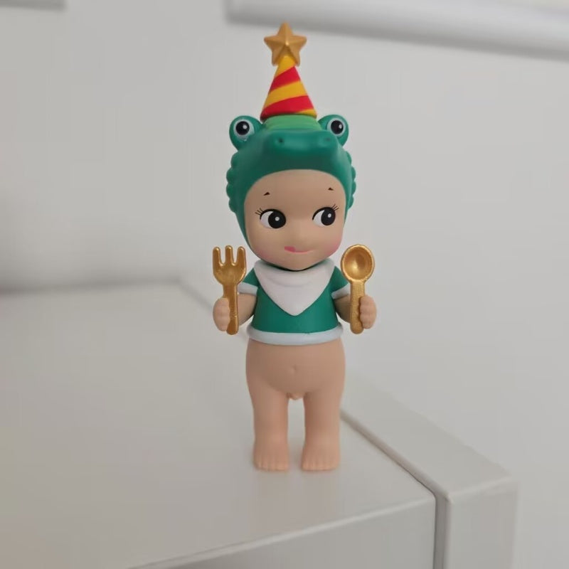 Sonny Angel Christmas Dinner Series Crocodile – TOYSEZ
