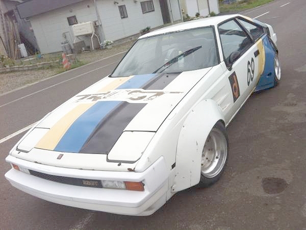 街道レーサートラストカラー!セリカXX(MA61型)＆2003年トヨタ初代bBの