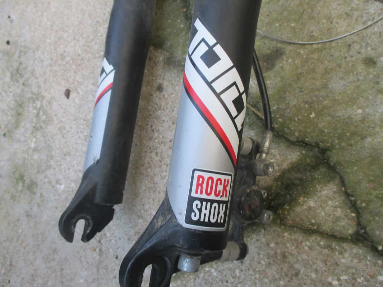ROCKSHOX TORA TK サスペンションフォーク 100mm 26インチ