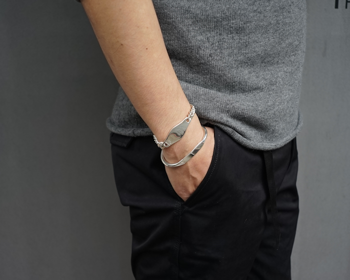 BUNNEY / bracelet | public
