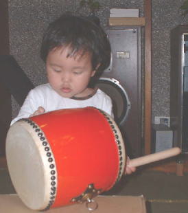 エイサー太鼓関連（エイサー大太鼓、締め太鼓、パーランクー、エイサー