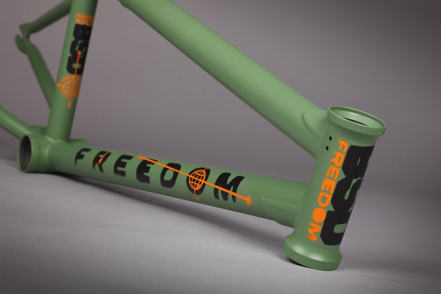 BSD FREEDOM FRAME ミリタリーグリーン 入荷しましたー！ |BMX通販なら