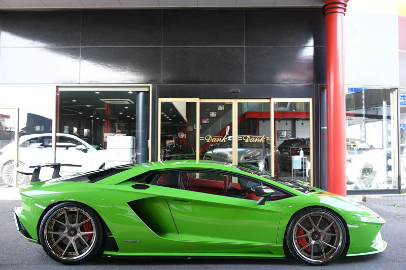 1/64 GW ランボルギーニ アヴェンタドール S LP740-4 緑