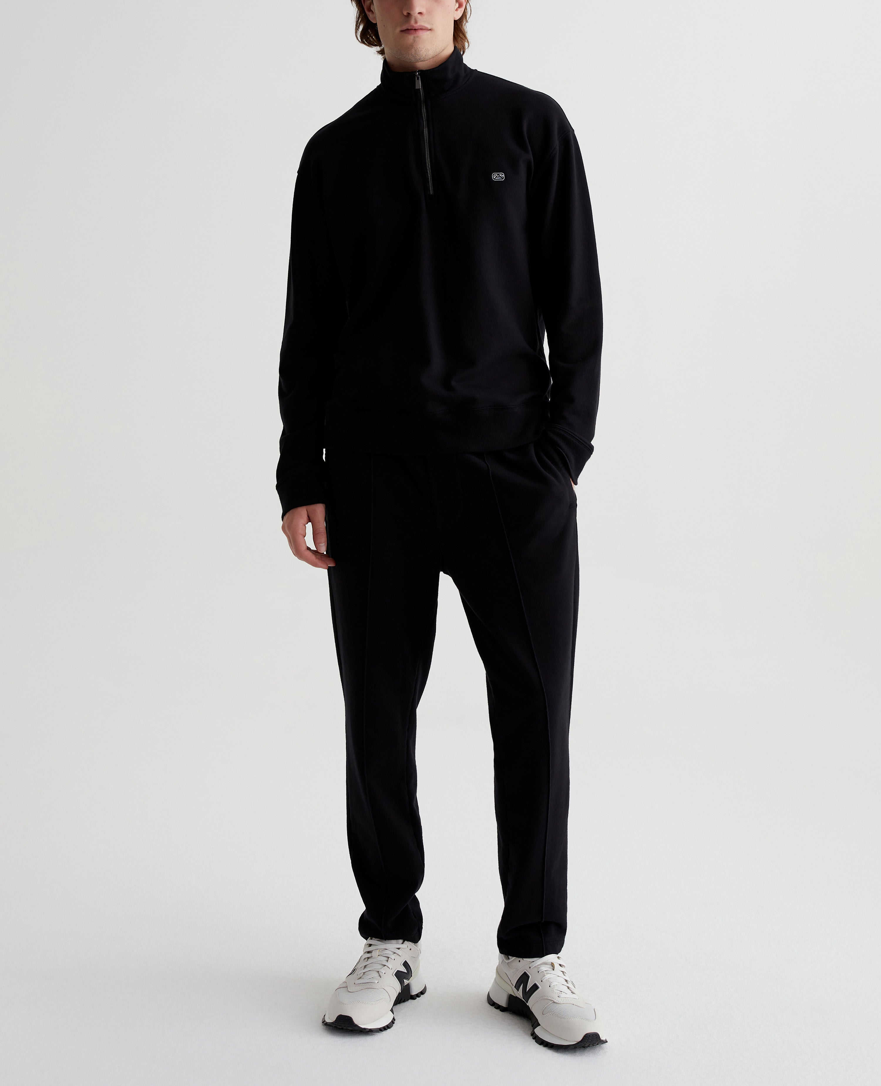 Mens Arc Half Zip Sweatshirt True Black