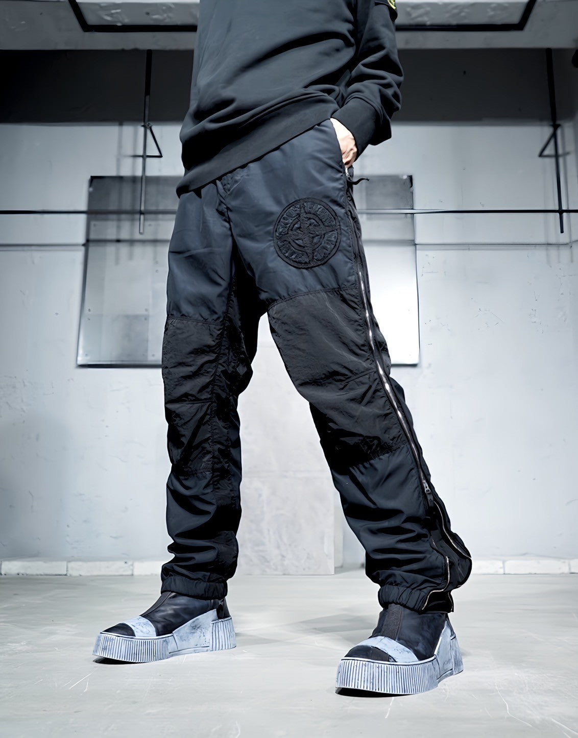 ストーンアイランド ナイロンカーゴパンツ stone island ナイロン