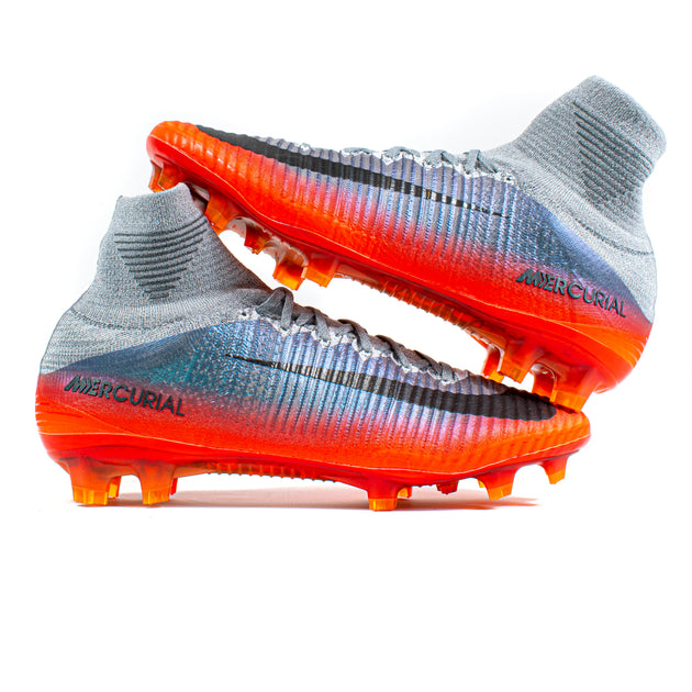 Nike Mercurial Vapor Superfly IV and V – Classic Soccer Cleats