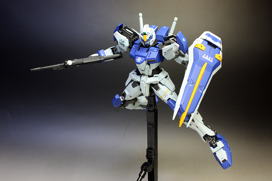 MG 1/100 GAT-X102 Duel Gundam Assault Shroud: Painted Build! Full