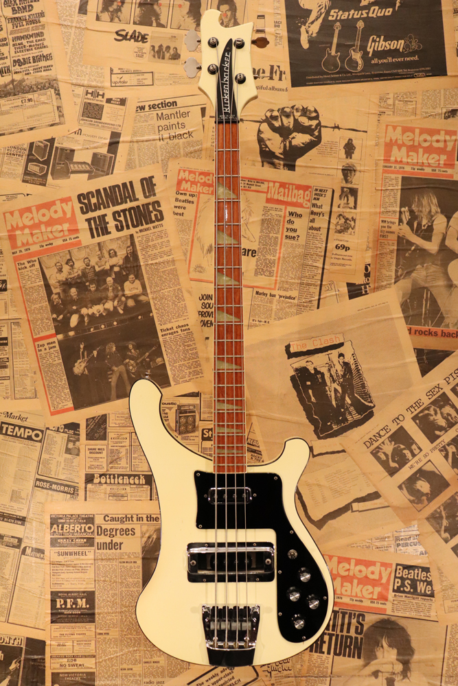 Rickenbacker 1978y[4001 “Tuxedo”[“HEESEY” Collection | GUITAR