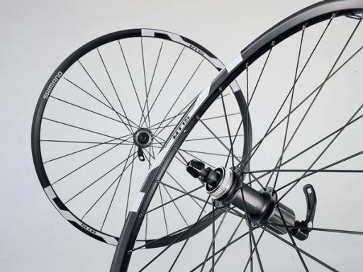 シマノ完組ホイール WH-MT15