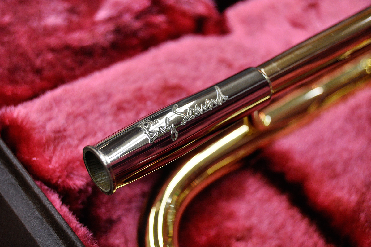 郷愁のヤマハ番外編その2、YTR-800・・・伝説の”N”が入荷！ | イシバシ