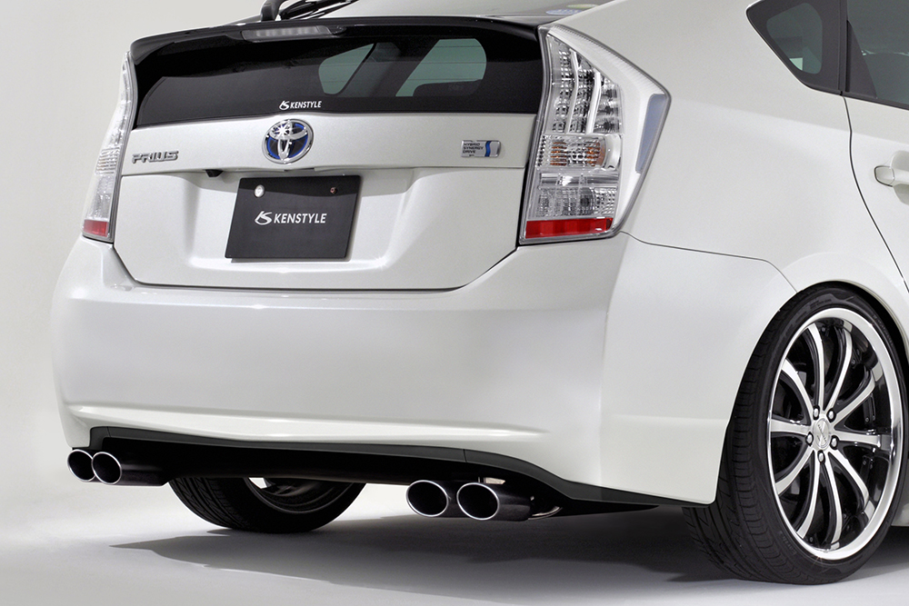 プリウス］KENSTYLEオリジナルマフラー - KENSTYLE／ケンスタイル WEB SITE