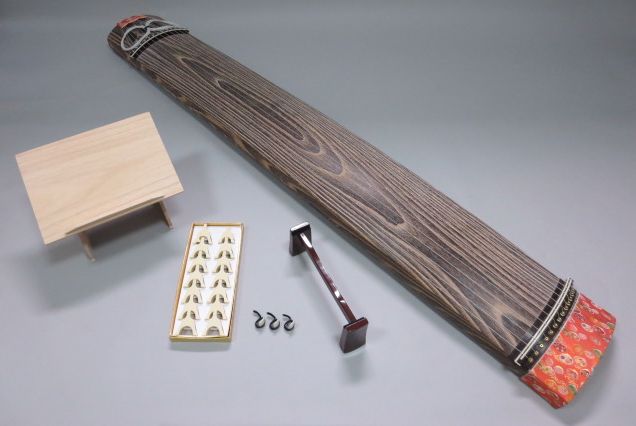 ミニ琴 13弦 木製 ケース付き 木製琴 13弦 ケース付き 木製琴 13弦