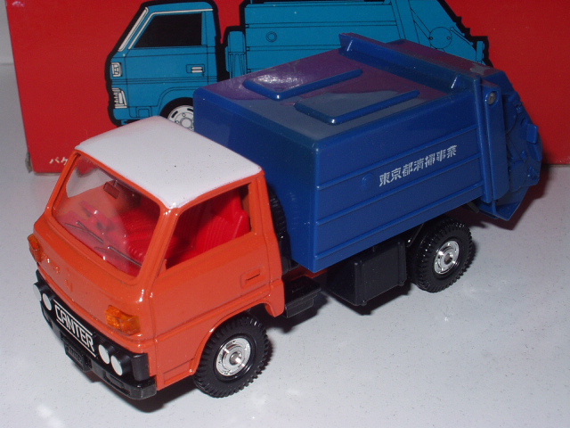 トミカ ダンディ 三菱 キャンター 清掃車 横浜市 ごみ収集車 日本製