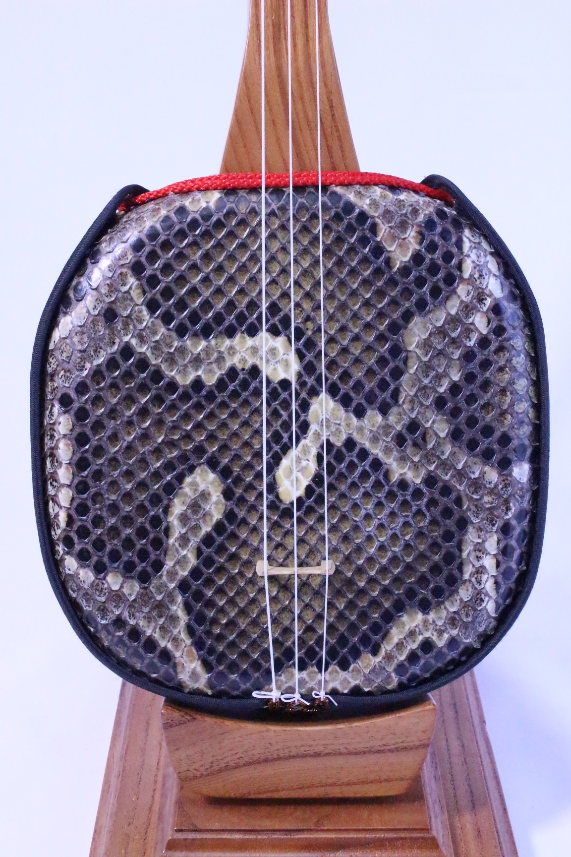 宮古木工芸 強化張り/けやき棹 三線 宮古木工芸 強化張り/けやき棹