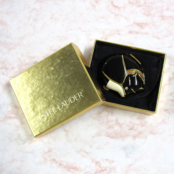 エスティ・ローダー 猫のコンパクト