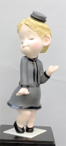 キャラクター人形