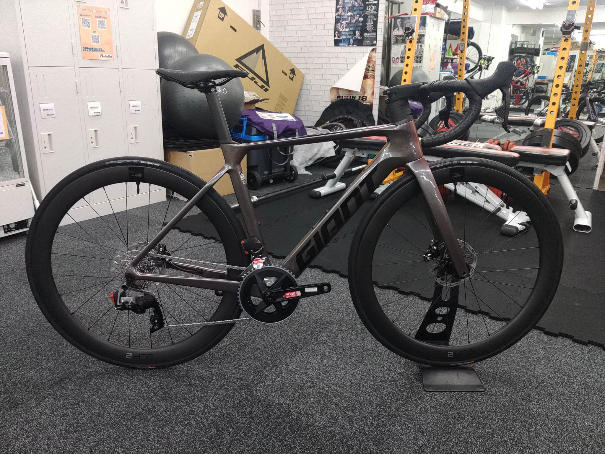 2023年 GIANT PROPEL ADVANCED1 完成車|Pedalist