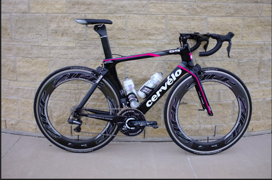 Cervelo S5 VWD - Pedal Room
