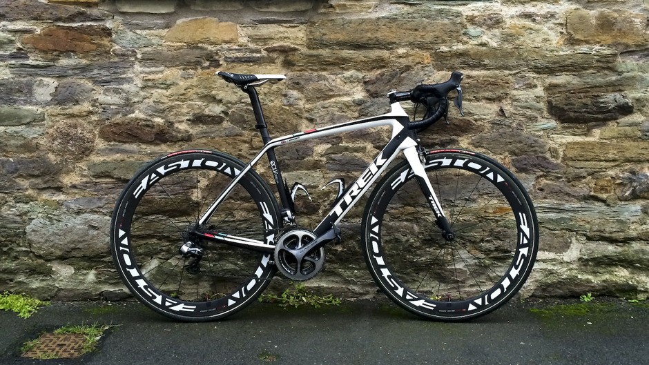 Trek Madone 5.9 H2 - Pedal Room
