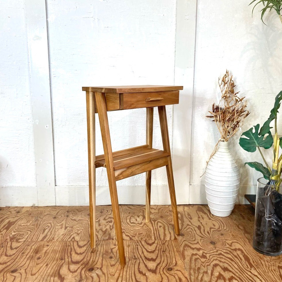 美品 無垢チーク 椅子 ディスプレイ台 美品 無垢チーク 椅子