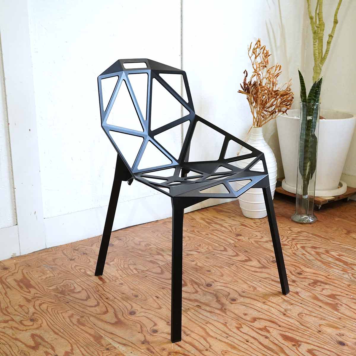 マジス / MAGIS チェア ワン 4レッグ ブラック 【4】 展示品 中古