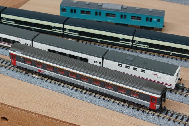 先日増えた外国型鉄道模型