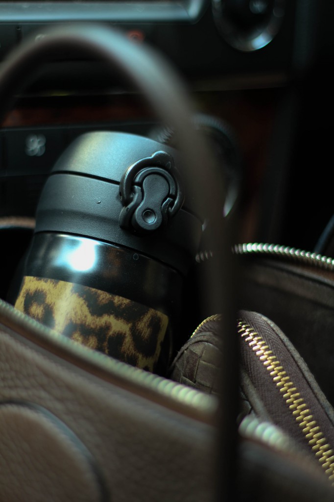 ヒョウ柄のスタバ・オリジナル水筒が人気 THERMOS レオパード柄