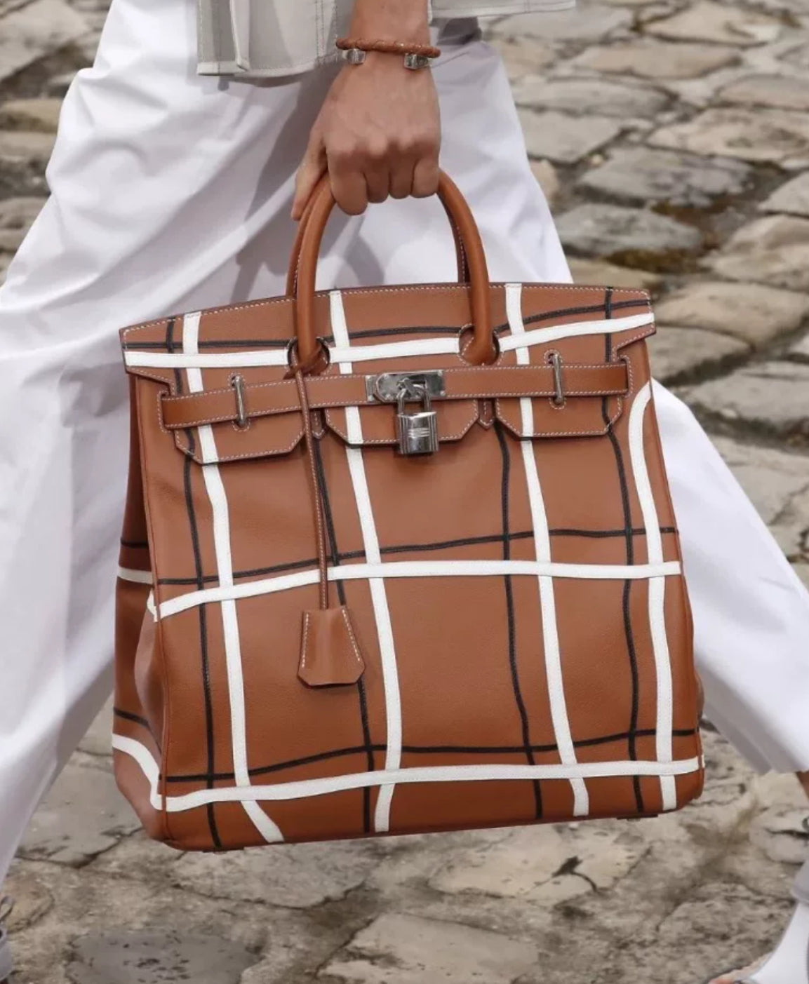 Hermès HAC 40 Haut à Courroies in Gold, White and Black Evercolor