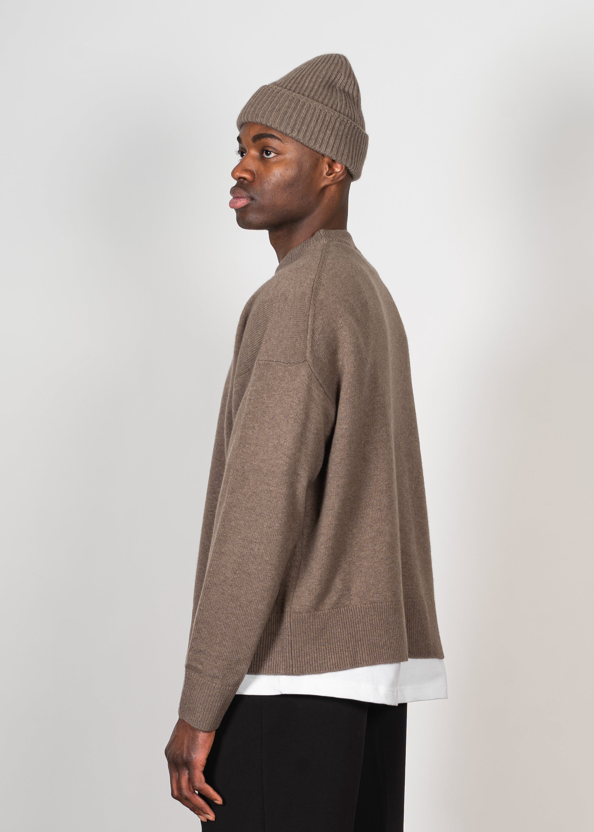 Cashmere Blend Oversized Sweater in Brown – Yacaia Y-0008 (Unisex)