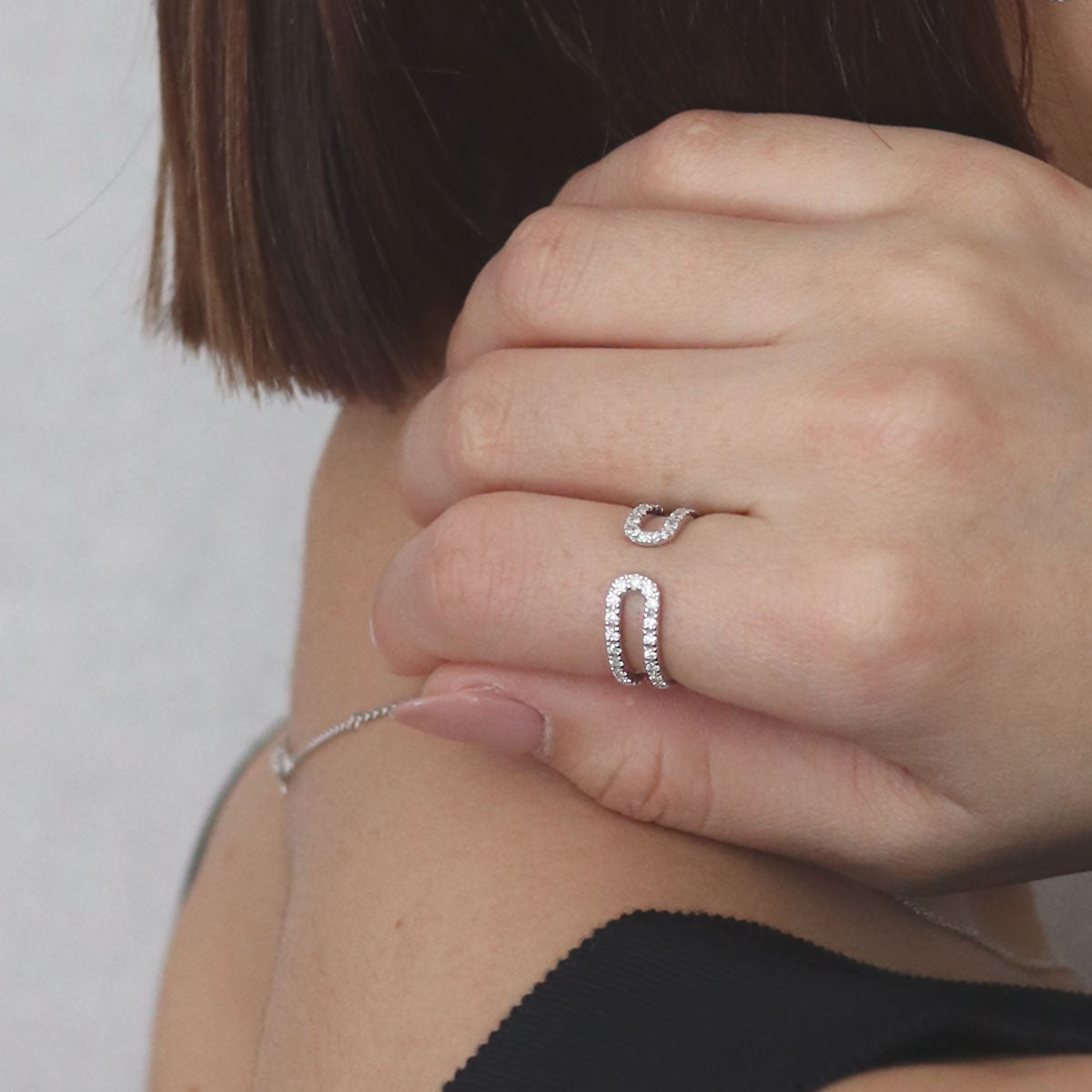 LORR12.jpg?v=1758523531