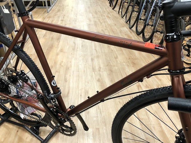 グラベル】グラベルらしい銅色のFEATHER CX+入荷！！！ | 九州で自転車