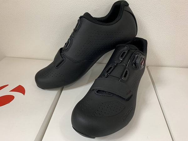 シンプルイズベスト！コスパ最強のビンディングシューズはコレだ