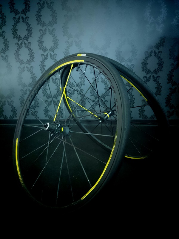 限定!】Mavic ｷｼﾘｳﾑ ﾌﾟﾛ ｴｸﾞｻﾞﾘｯﾄ SL LTD 1本のみ入荷！ | 大阪で