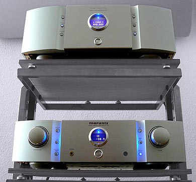 6moons.com audio reviews: Marantz SC-11S1 / SM-11S1