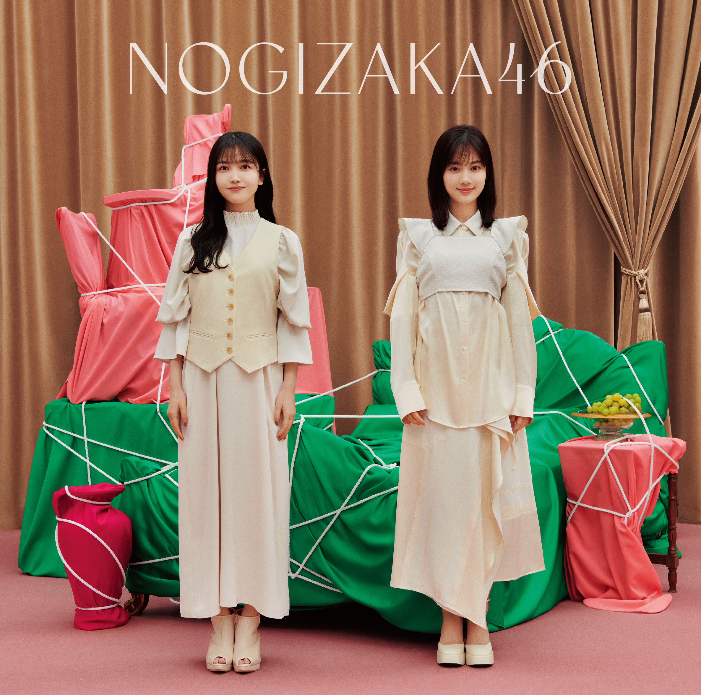 乃木坂46／32ndシングル 『人は夢を二度見る』
