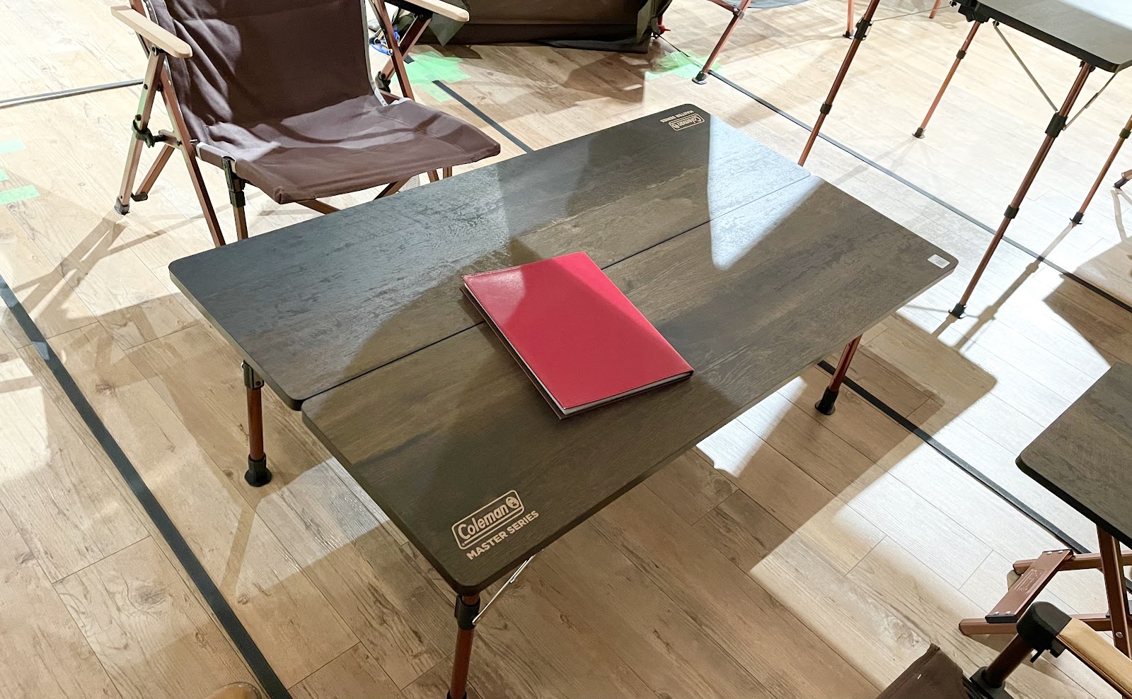Coleman コンフォートマスター バタフライテーブル 120 コールマン