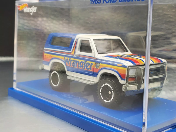 2024 Hot Wheels Wrangler '85 Ford Bronco Mattel Creations