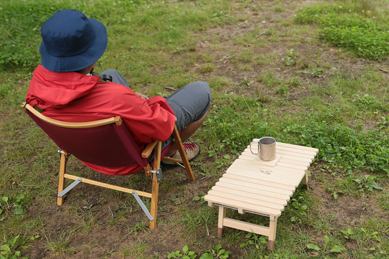 ソロキャンプテーブル KUROSON210-miniの通販｜【196】ひのき・木製