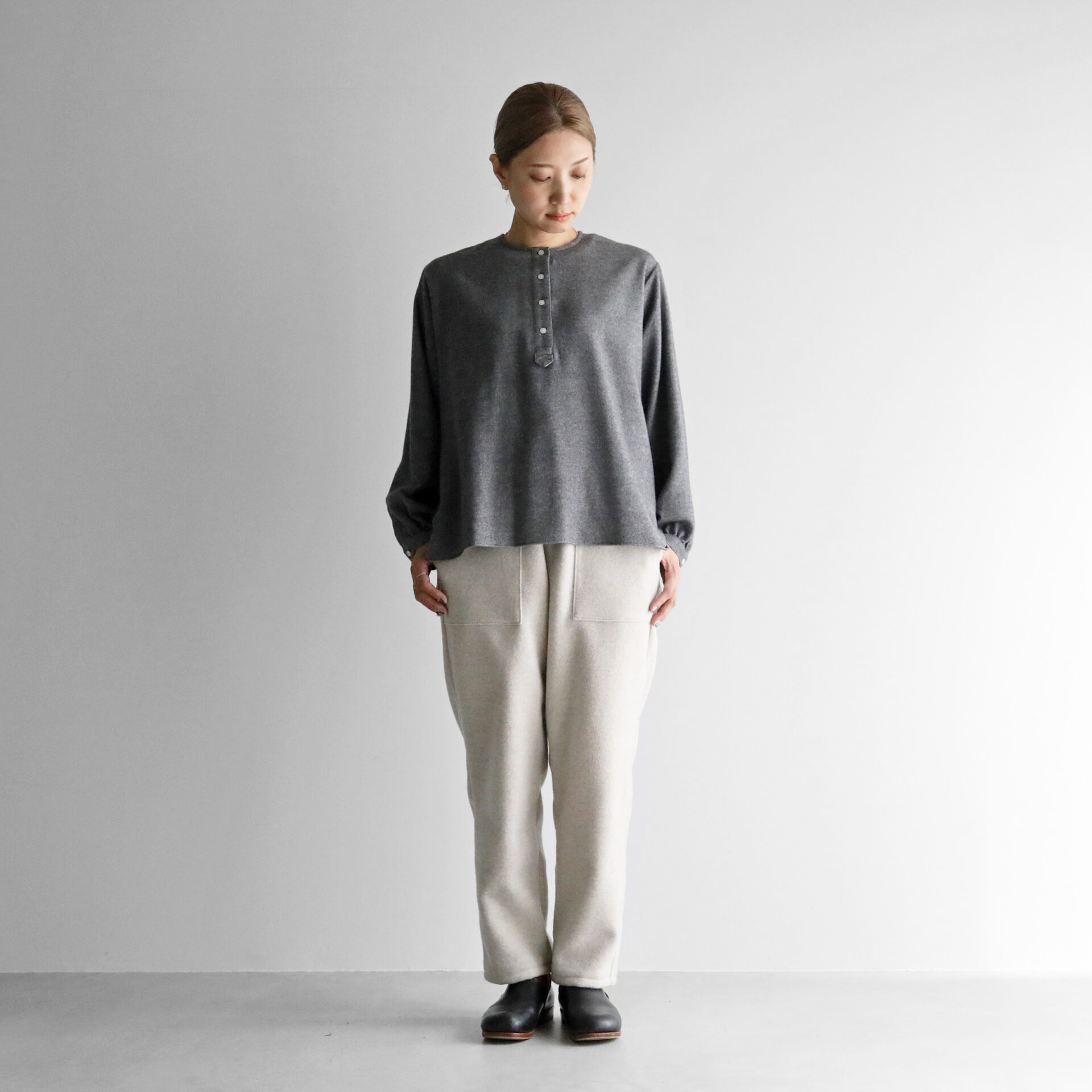 HUIS×尾州”縮絨ウールフランネルイージーワークパンツ 507をリリース