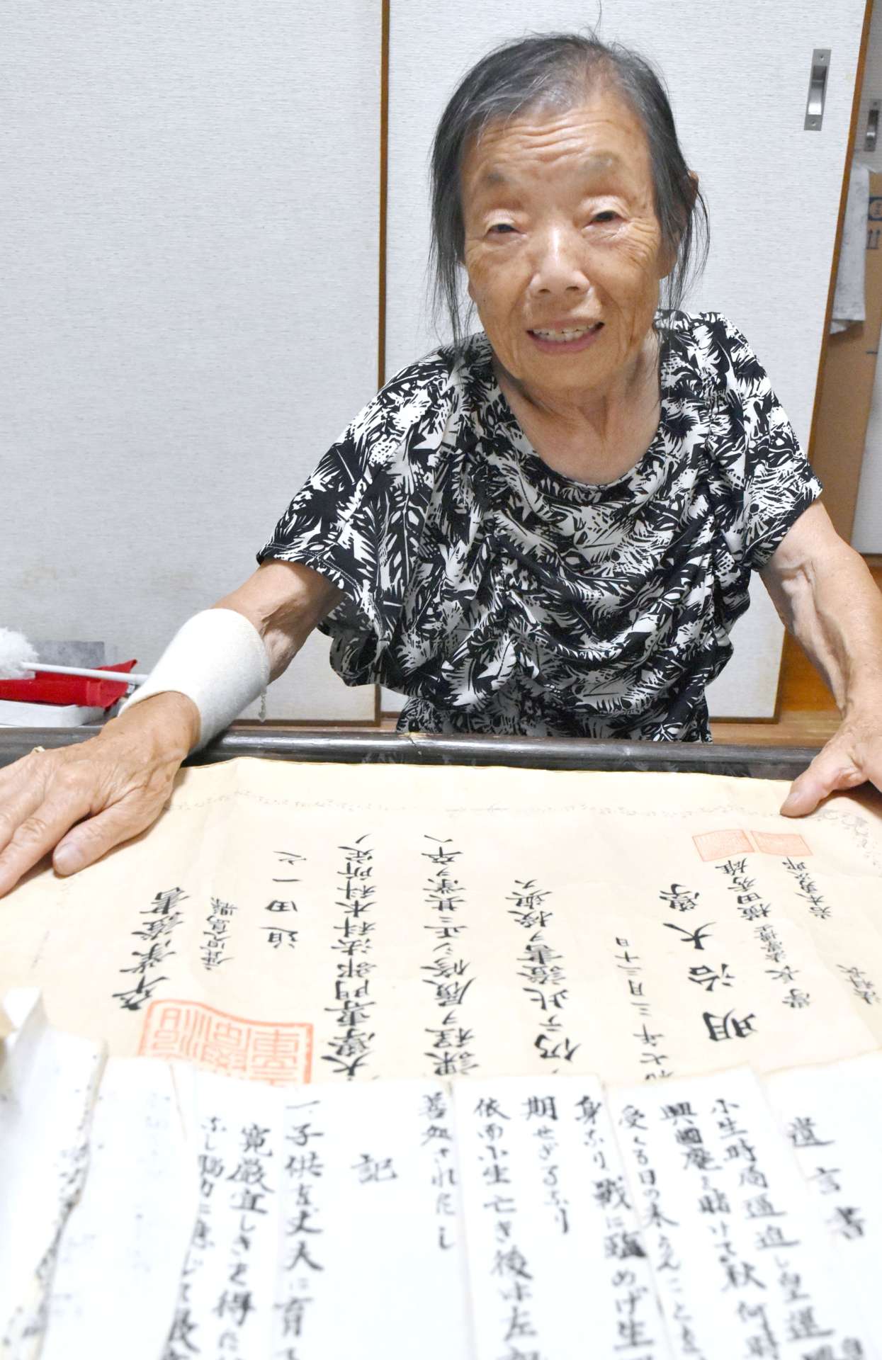 引き揚げを待つ満州。ソ連兵は女学生たちをドラム缶に入れて連れ去った