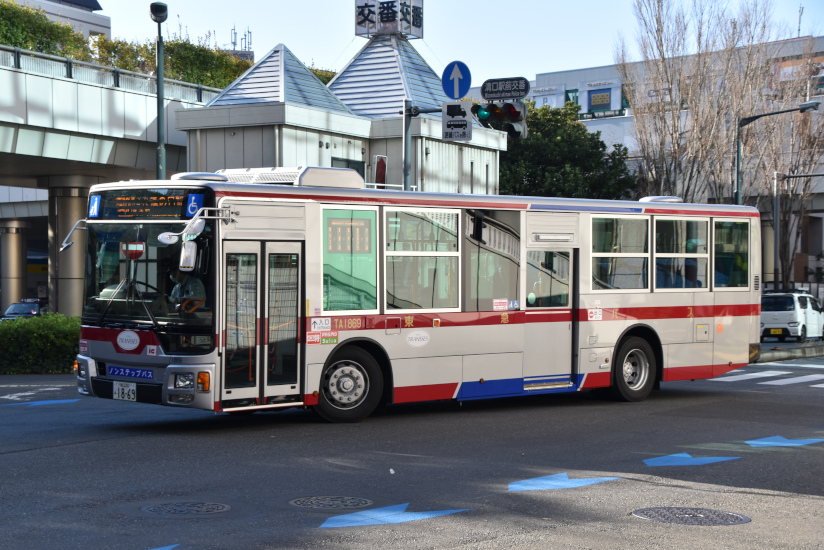NJ1869]川崎230 あ 18-69 | 東急バス高津の館