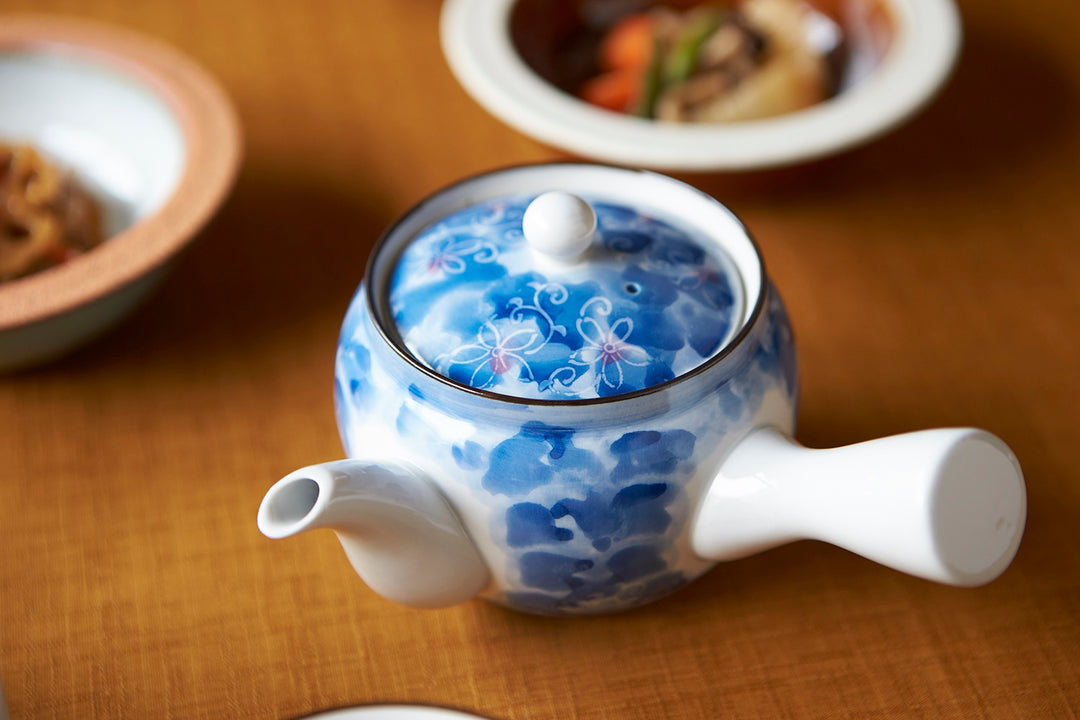 丸利玉樹利喜蔵商店 TAMAKI 和の器 8号土瓶 墨小花 マジック茶こし 和