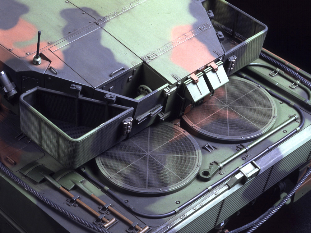 1/16RC ドイツ レオパルト2A6 フルオペレーションセット: RCモデル