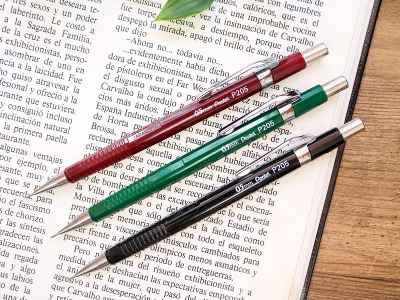ネコポスOK】 Pentel/ぺんてる シャープペンシル P205 0.5mm - 旅屋