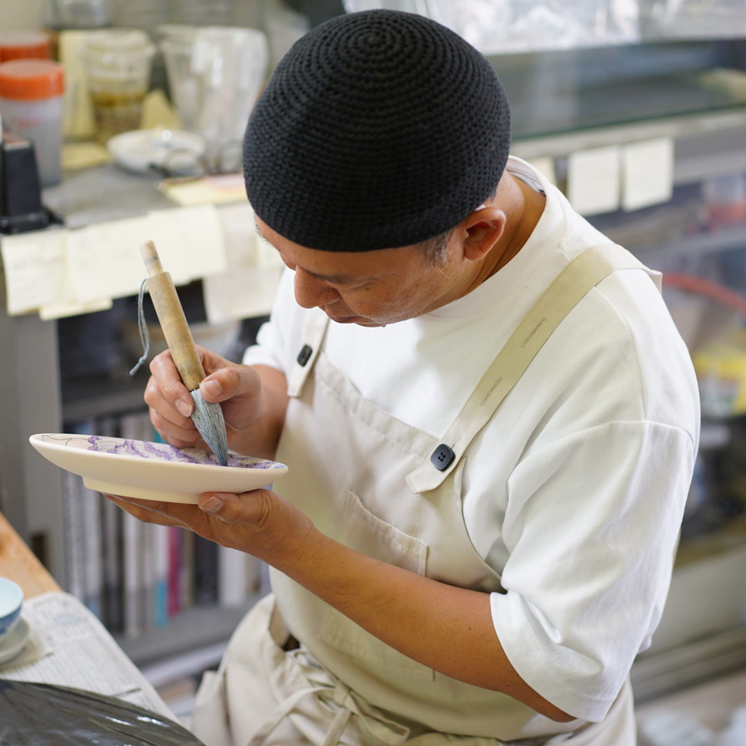 終了】陶芸家小枝真人と描く！世界にひとつの染付皿 - 匠宿